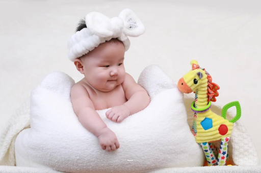 普洱三个月宝宝放屁不拉屎